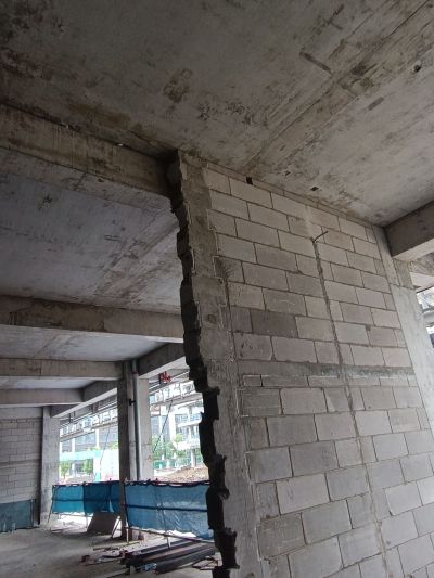 专业敲墙钻孔敲墙钻孔敲墙钻孔敲墙钻孔杂活