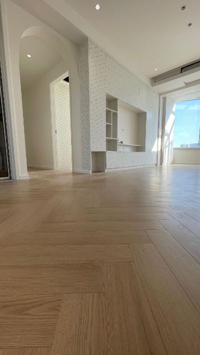 安装木地板瓷砖美缝安装木地板未编辑专业