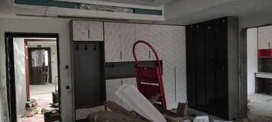 木工定制家具安装墙板木门衣柜等