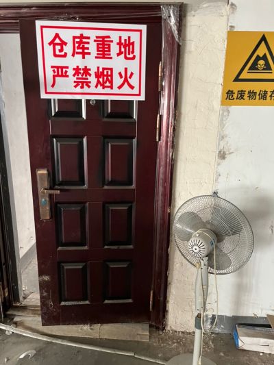建筑装饰施工维修水电改装衣柜制作