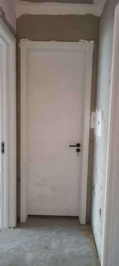 专业按套装门专业安防盗门专业安室内门专业木工，