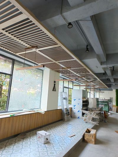 小蜗牛装饰墙纸墙布安装艺术漆乳胶漆店面装修整装