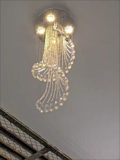 灯饰安装粉刷灯饰安装刮大白滚油漆泥工，水电