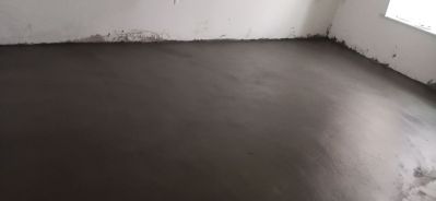 水泥地面找平气割，电焊自流平施工面包拉货