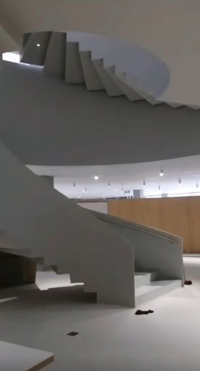 油漆工油漆，护栏未编辑专业未编辑专业