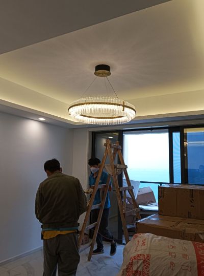 安装灯具，水灯具安装水电施工水电维修