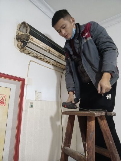 家电维修空调拆装移机空调维修无