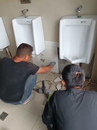 拆除水电装修室内外拆除水电维修安装木瓦油工