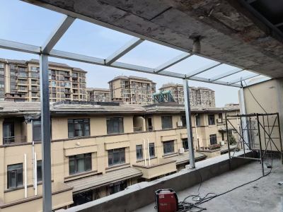 钢结构室内夹层电焊，雨棚