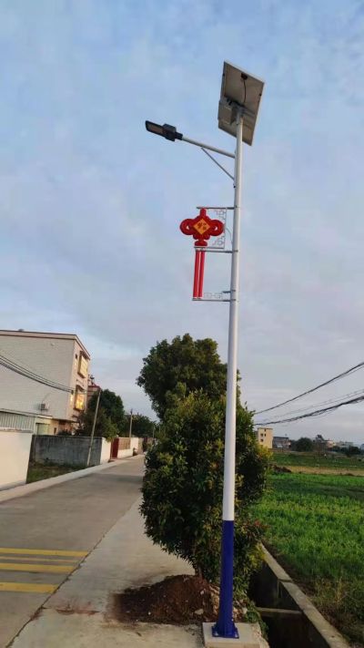 无路灯生产厂家灯饰灯具安装太阳能路灯厂