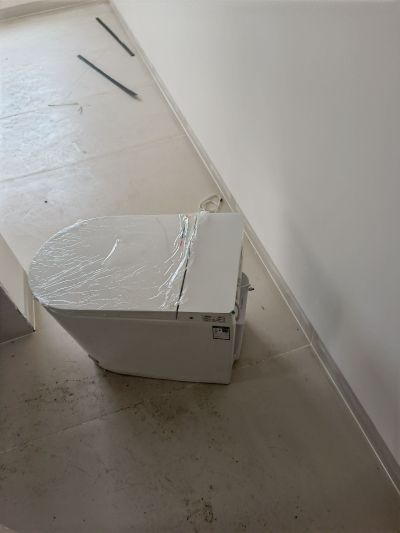 开槽打孔水电家具太阳能热水器