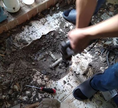 水电维修家庭漏水检测管道疏通地暖管清洗