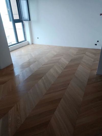 木地板安装，安装木地板安装木地板瓷砖美缝