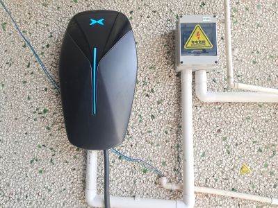 充电桩家电充电桩打孔