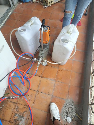 防水接单专业防水补漏专业防水补漏专业防水补漏