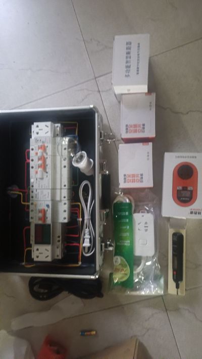个人智能家装开关防触电保护器水电安装焊接