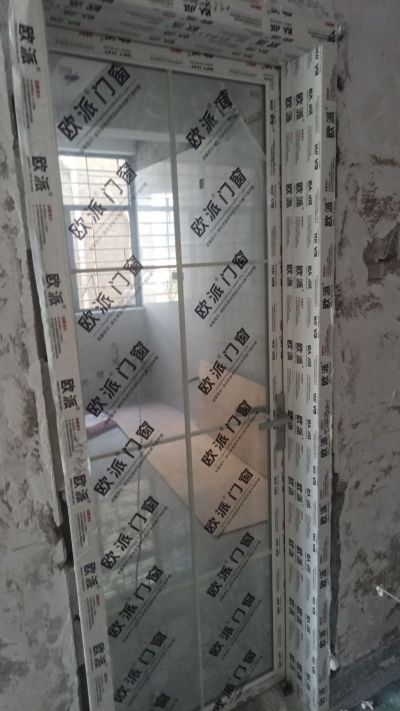 木门安装大门安装门门安装团队安装门