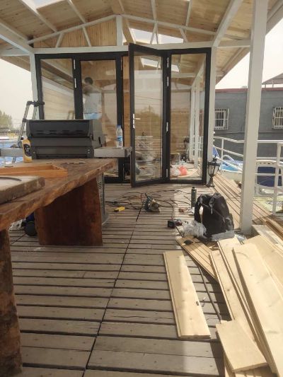 北京彩钢工程焊工焊工房顶改造