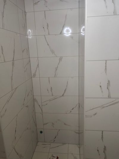 装修瓦工有专业水电工有专业木油工