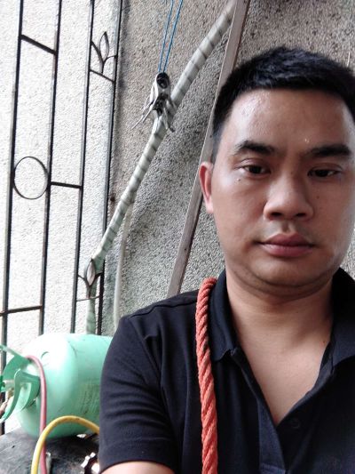 空调安装疏通疏通厕通厕所加雪种。