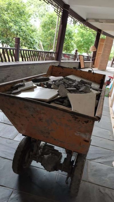 家装工装拆除托运垃圾砸墙 开门洞未编辑专业