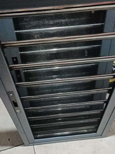 门窗，换玻璃门窗维修修理门窗未编辑专业