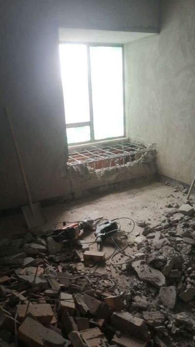 拆墙开线槽杂工小工