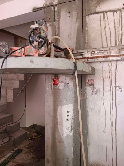 专业水钻开洞专业切割门洞承接切割工程专业切割线槽