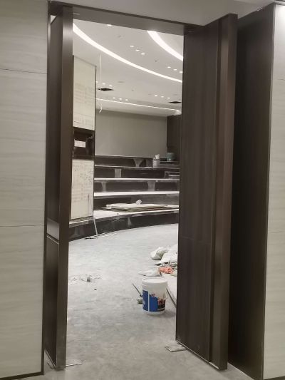 工程维修不锈钢装饰玻璃加工电焊工程