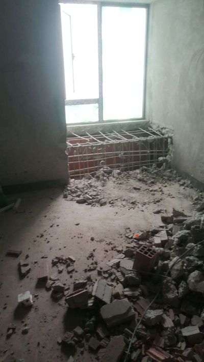 拆墙开线槽杂工小工