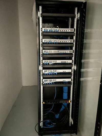 弱电与家具未编辑专业未编辑专业未编辑专业
