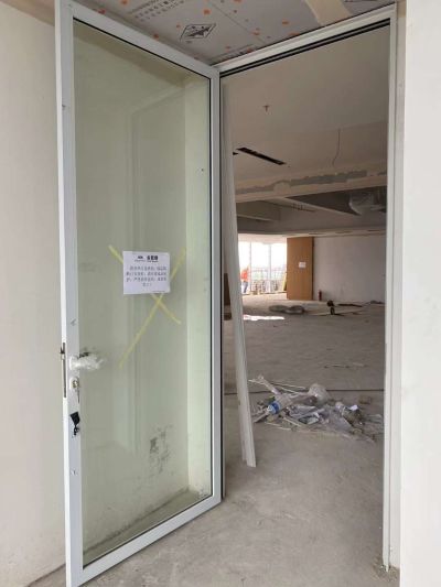 专业玻璃隔断办公玻璃隔断铝合金断桥卫生间推拉门