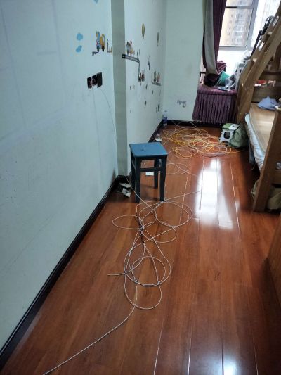 网络服务更换室内网线安装监控光纤熔接