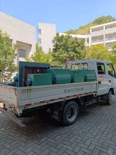 小马搬家空调移机工厂搬迁货物运输