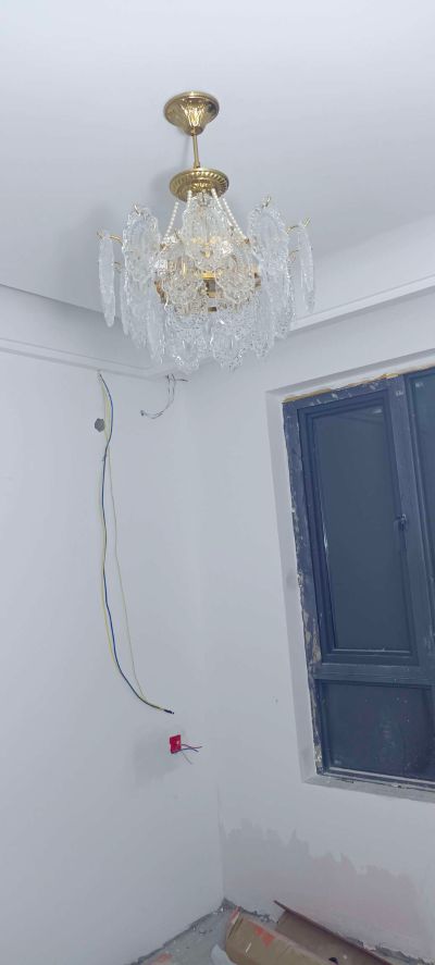 灯具，凉衣架灯具安装凉衣驾安装灯具家具衣架