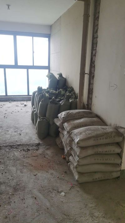 拆除门窗安装黄沙砖块水泥搬家货运敲墙未编辑专业