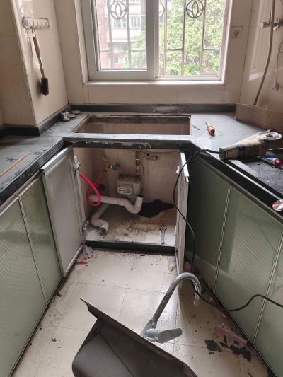 橱柜台面开裂维修橱柜更换柜门更换洗菜盆