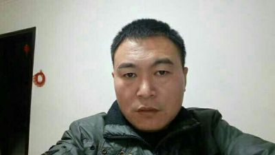 实木茶几，床维修对比。联系电话13183072912