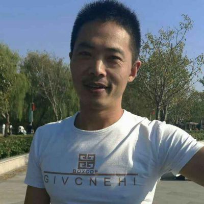 今天公司学习一下，经常充实自己的人，才会一直明确自己的方向