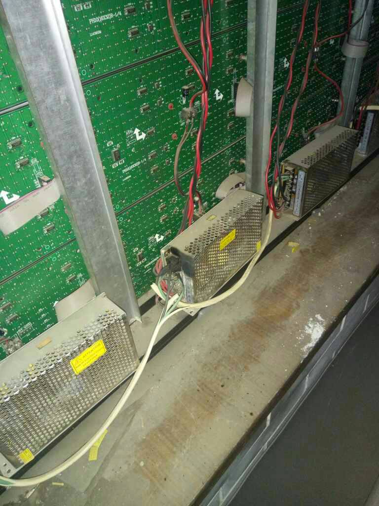 专业广告灯箱维修LED显示屏维修楼体亮化维修