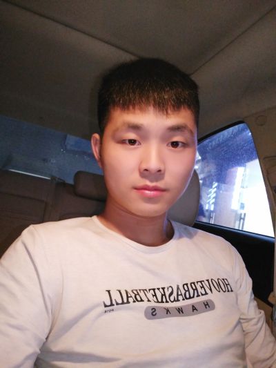 专业安装橱柜衣柜酒柜，有需要可以联系，谢谢，15201826052