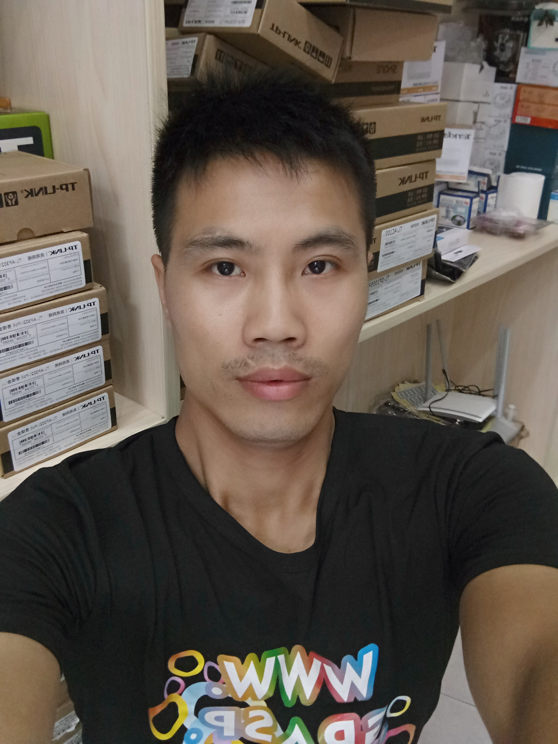 修台式电脑修笔记本修打印机加粉安网络/监控