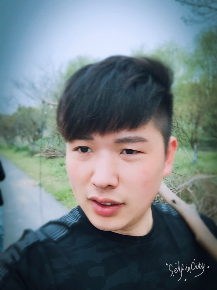 贴墙纸师傅