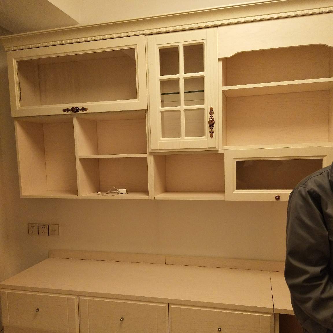 定制家具安装家具安装拆装吊顶灯安装家具维修