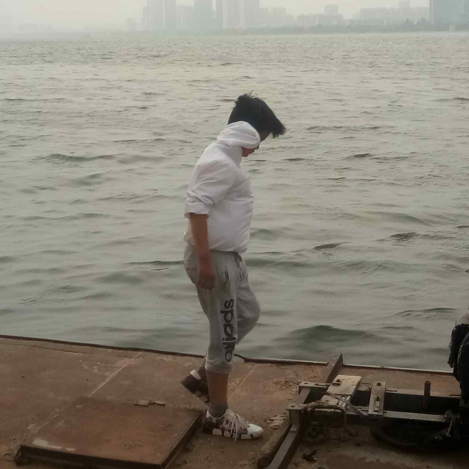 安修内推进门