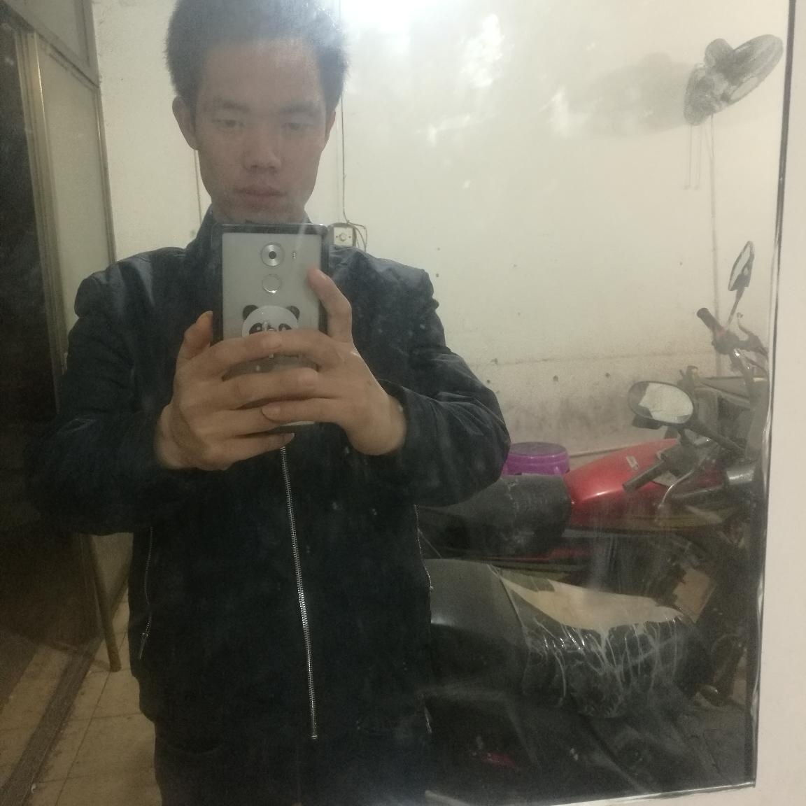 贴墙纸墙布