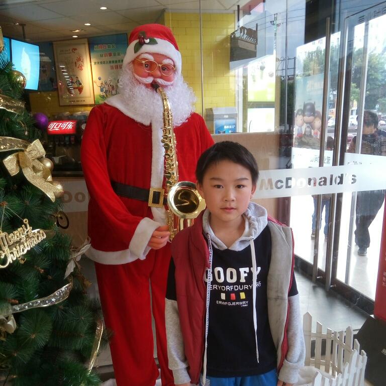 家电维修安装安装净水器维修路灯射灯维修手电筒