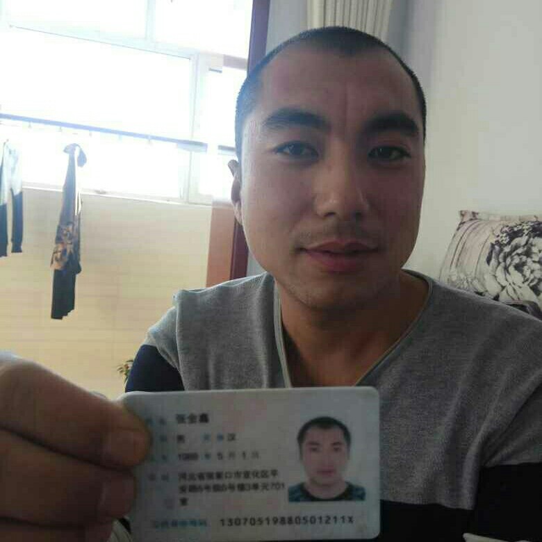 窗帘衣架灯