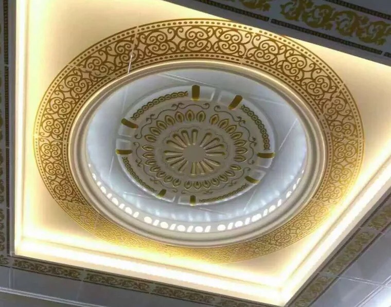 卫浴墙纸吊顶