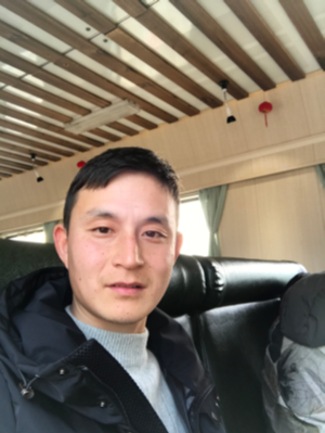 安装本人做装修的木工装修晒衣架家具